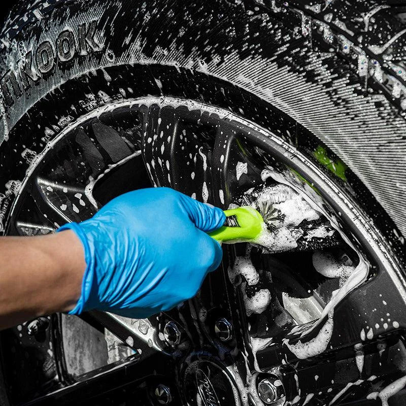 O'Reilly Auto Parts – Car Wash Brush & Tire Rim Brush Bundle Bundle Car Care Tire Rim Cleaner Bristles - Image 5