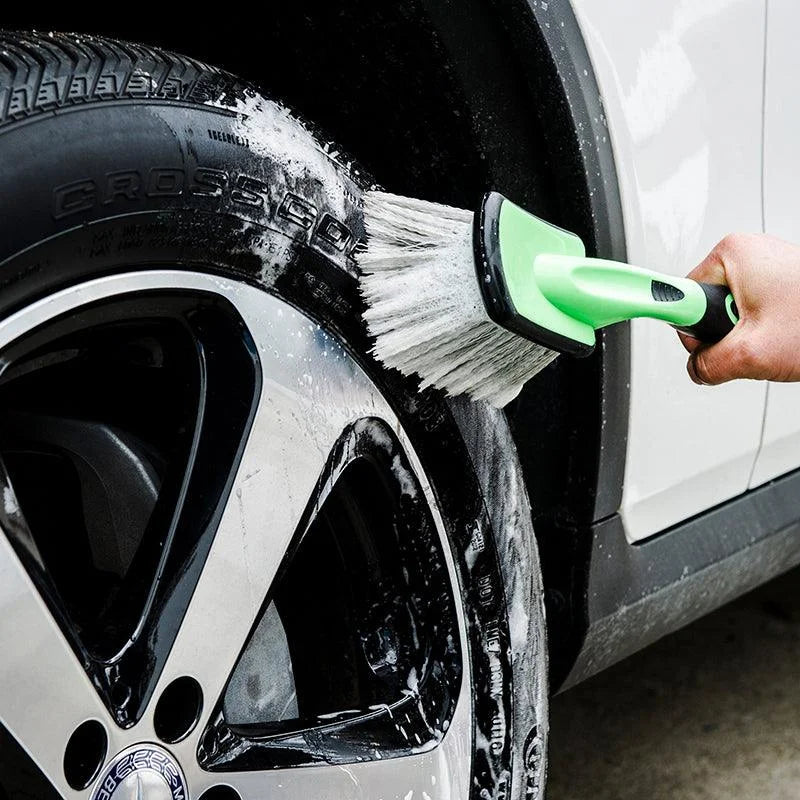 O'Reilly Auto Parts – Car Wash Brush & Tire Rim Brush Bundle Bundle Car Care Tire Rim Cleaner Bristles - Image 9