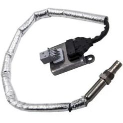 O'Reilly Auto Parts – NOx Nitrogen Oxide Sensor Transducer Inlet 3687930 5WK96740B for Cummins 11.9L